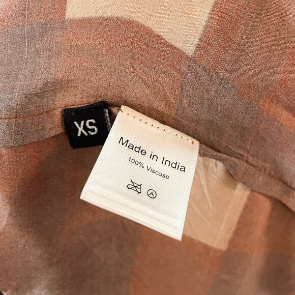 Wray Long Sleeve Wrap Top in Painted Check – XS - Picture 6 of 9